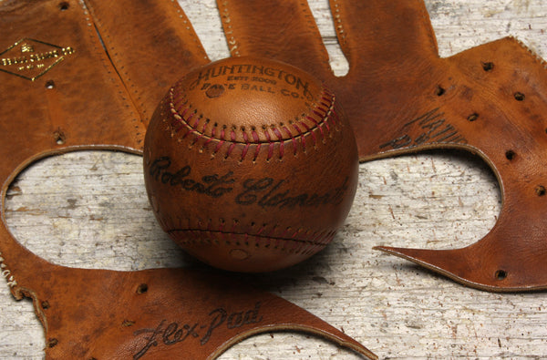 Vintage Roberto Clemente Glove Ball - 2025 Thanksgiving Day Release 1 of 1