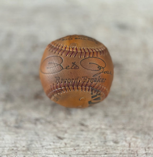 Vintage Pete Rose Glove Ball - 2025 Opening Day Release 1 of 1