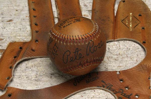 Vintage Pete Rose HPR Glove Ball - 2025 Thanksgiving Day Release 1 of 1