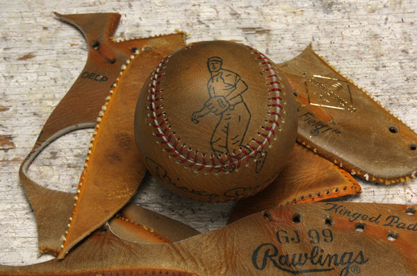 Vintage Mickey Mantle GJ99 Glove Ball - 2025 Thanksgiving Day Release 1 of 1