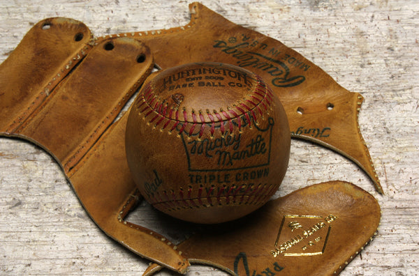 Vintage Mickey Mantle MM9 Glove Ball - 2025 Thanksgiving Day Release 1 of 1