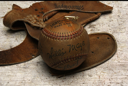 Vintage Willie Mays Glove Ball - 2025 Thanksgiving Day Release 1 of 1